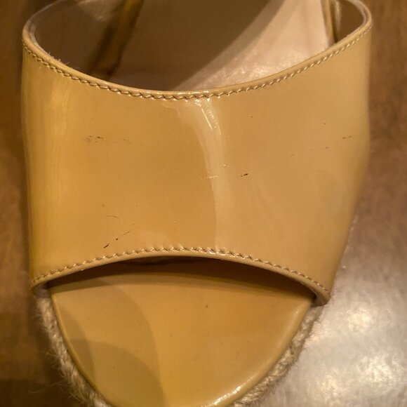 Jimmy Choo Lagoon Nude Patent Leather Wide Ankle Strap Espadrilles. Size 39/8.5 - Picture 2 of 16